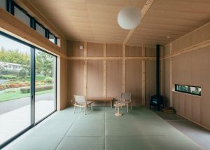 Muji-Huts-Prefab-4-Jasper-Morrison-600x428