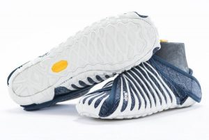 Vibram-furoshiki-jeans-600x403